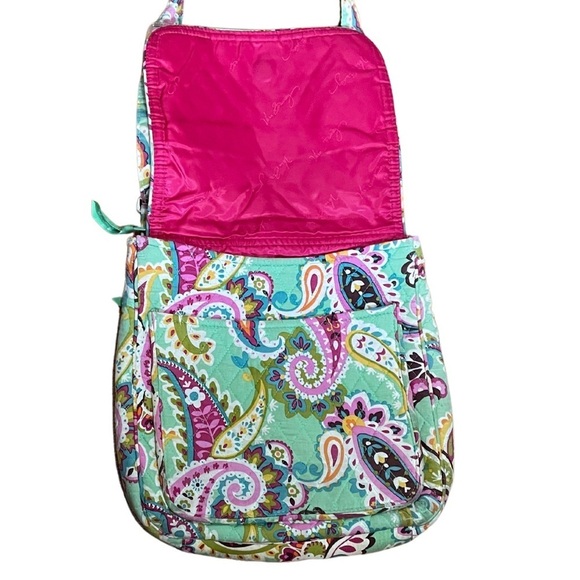 Vera Bradley Mailbag Tutti-Frutti Paisley Print Bag Crossbody Green Multicolored - Picture 1 of 8